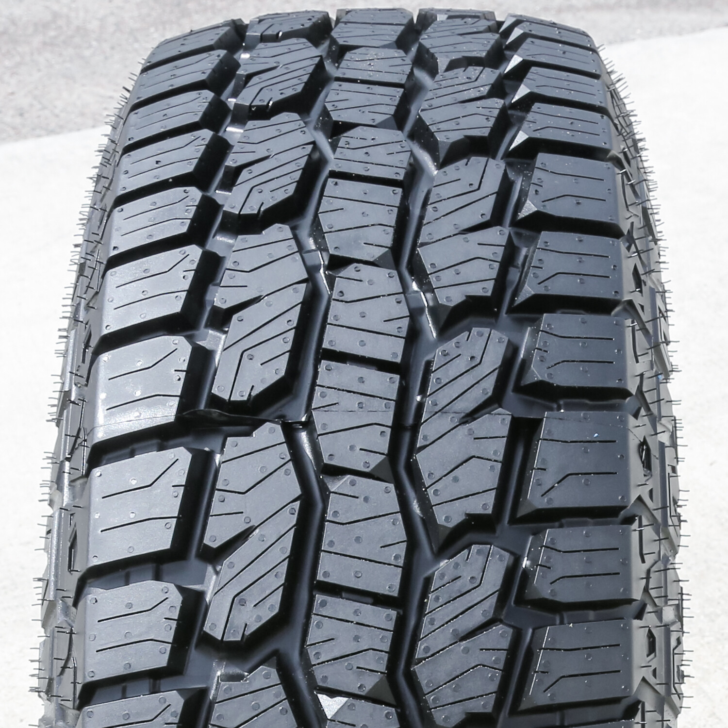 4 Tires Atlas Paraller A/T 285/70R17 116T AT All Terrain