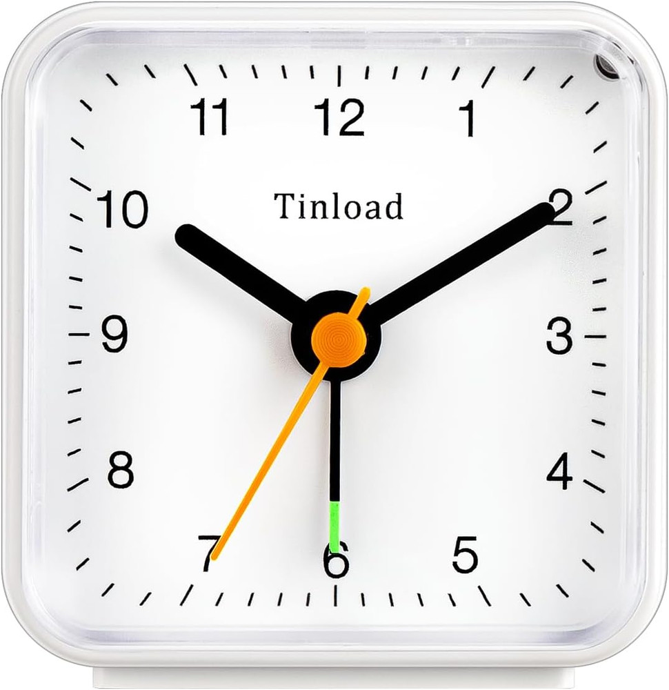 Classic Analogue Travel Alarm Clock with Snooze Function and Light, Compact Size