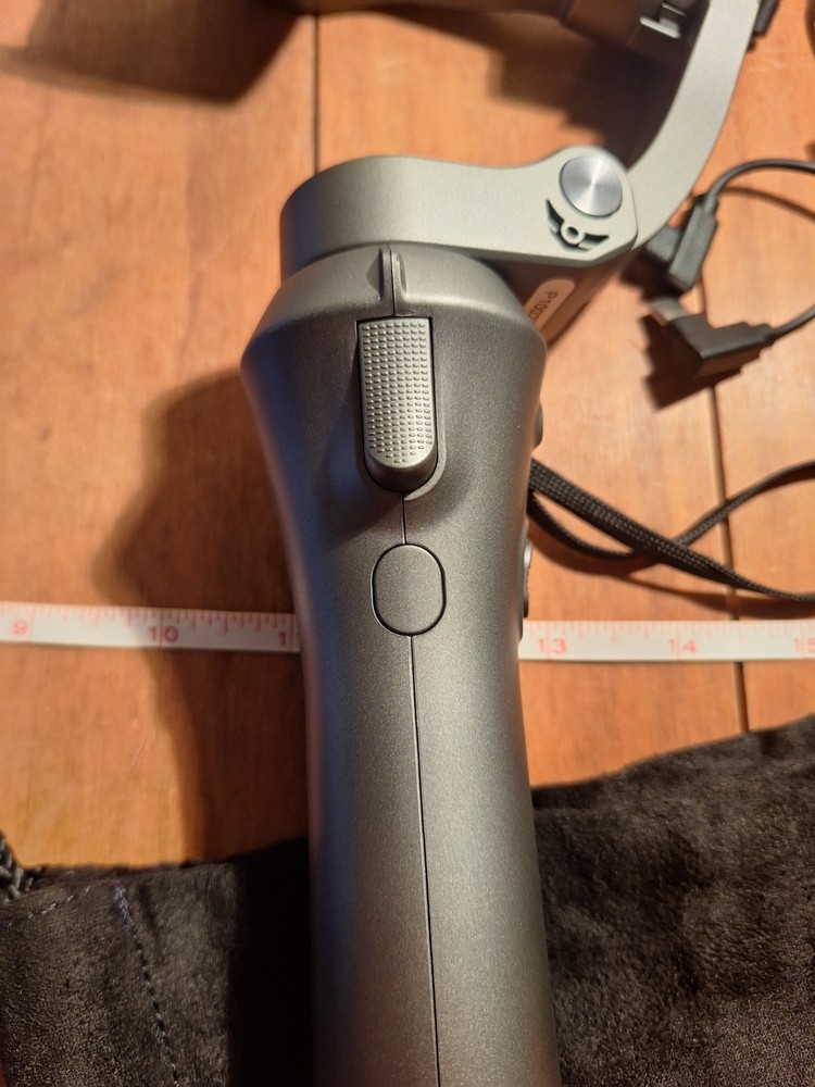 Benro 3-Axis Stabilizer for Smartphones / Microphone / Lightweight Durable