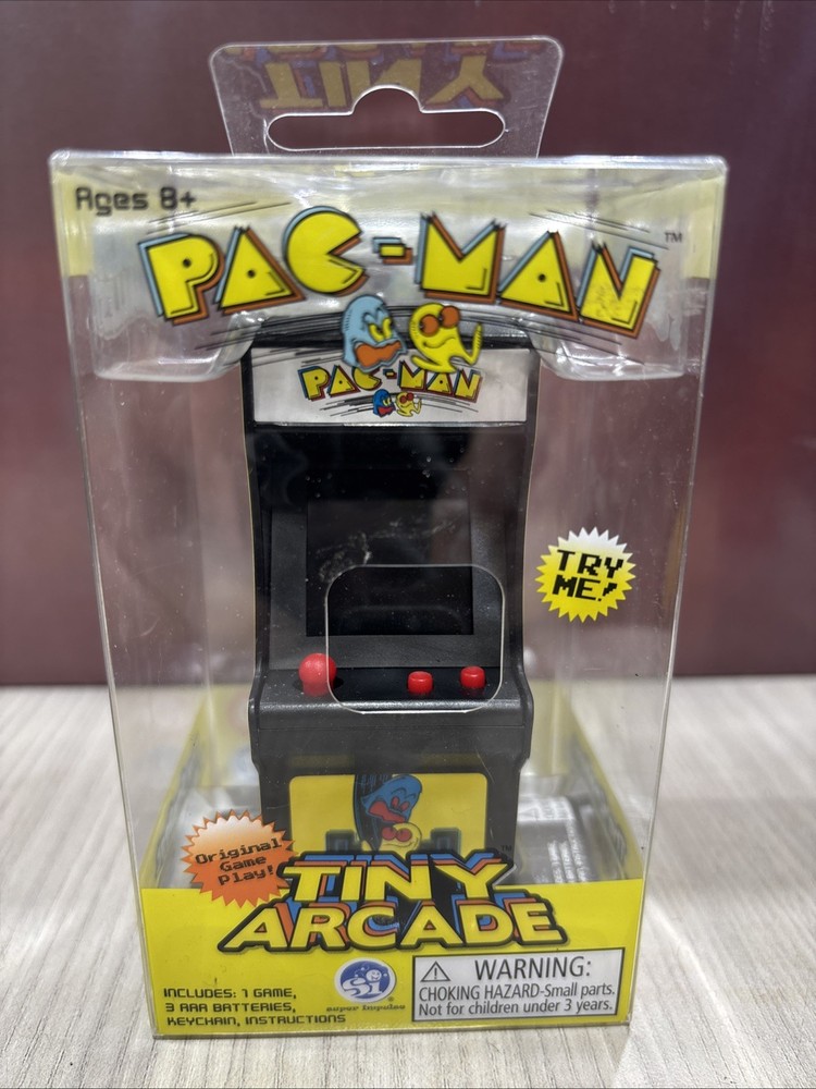 Pac Man Mini Arcade Machine by Tiny Arcades 2017 NIB