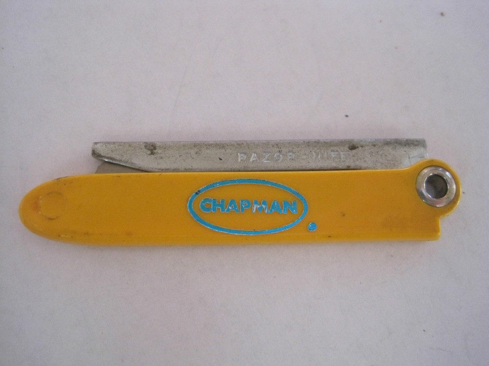 Chapman Box Cutter Small 3" Closed
