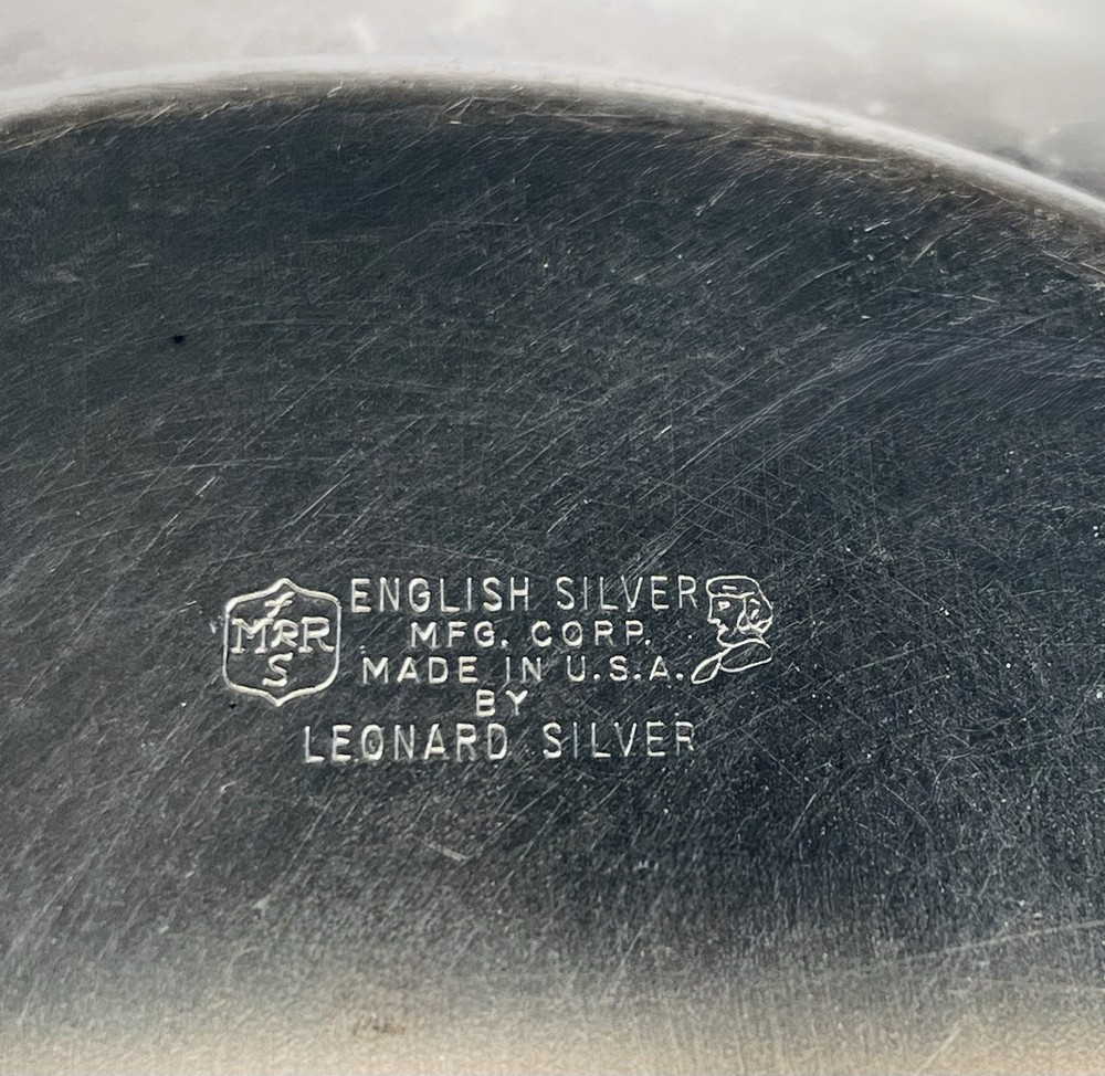 VTG Leonard Silver Plated Casserole Dish w/Glass Pyrex Corning 2 Qt. Insert