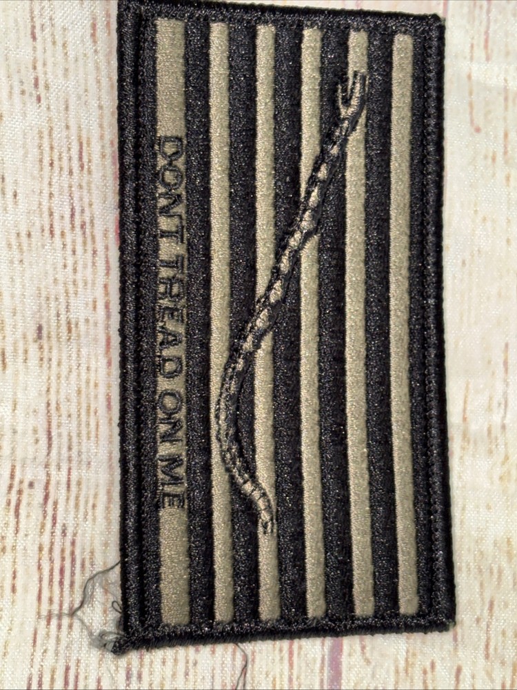 Vanguard DON'T TREAD ON ME FLAG Patch - EMBROIDERED TACTICAL PATCH-hook & loop
