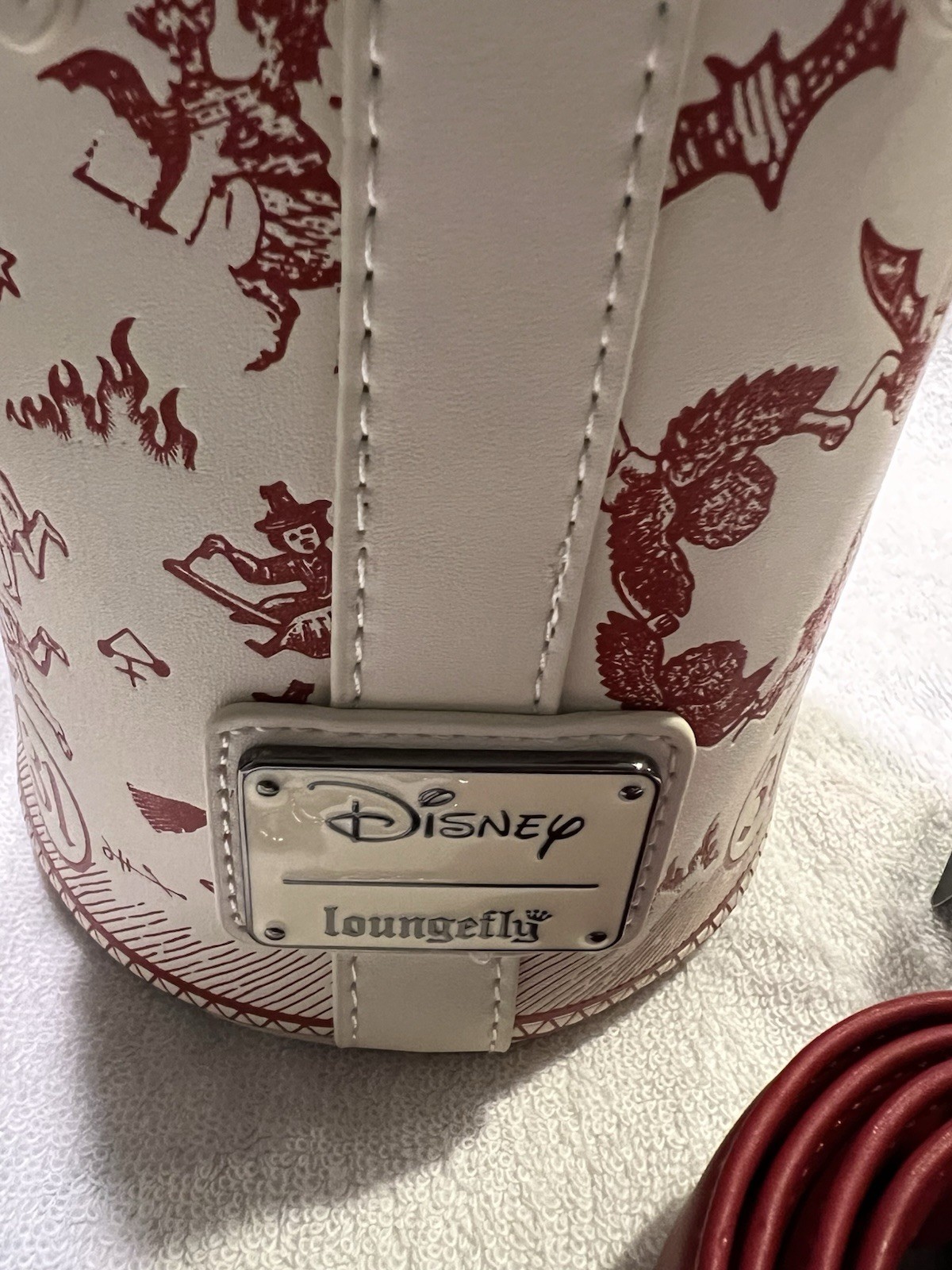 Hocus Pocus Black Flame Glow Candle Crossbody Bag