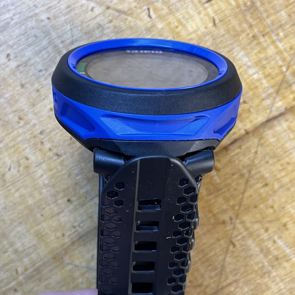 Mares PUCK 4 Wrist Dive Computer - Black/Blue- 414149-BKBL