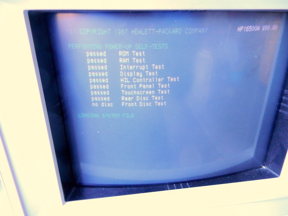 HEWLETT PACKARD  16500a &16500B LOGIC ANALYSIS SYSTEM