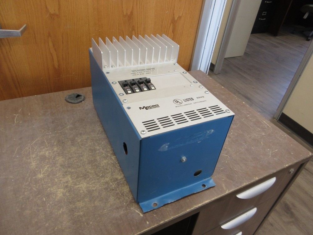 Macro Electronics Miscellaneous Switchboard PDQ-500/LV 5kW (4) 20A 1P Breakers