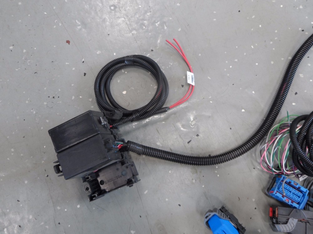 Current Performance Wiring 1961 Chevy Impala LS2 Custom E40 Engine Harness 03BB1