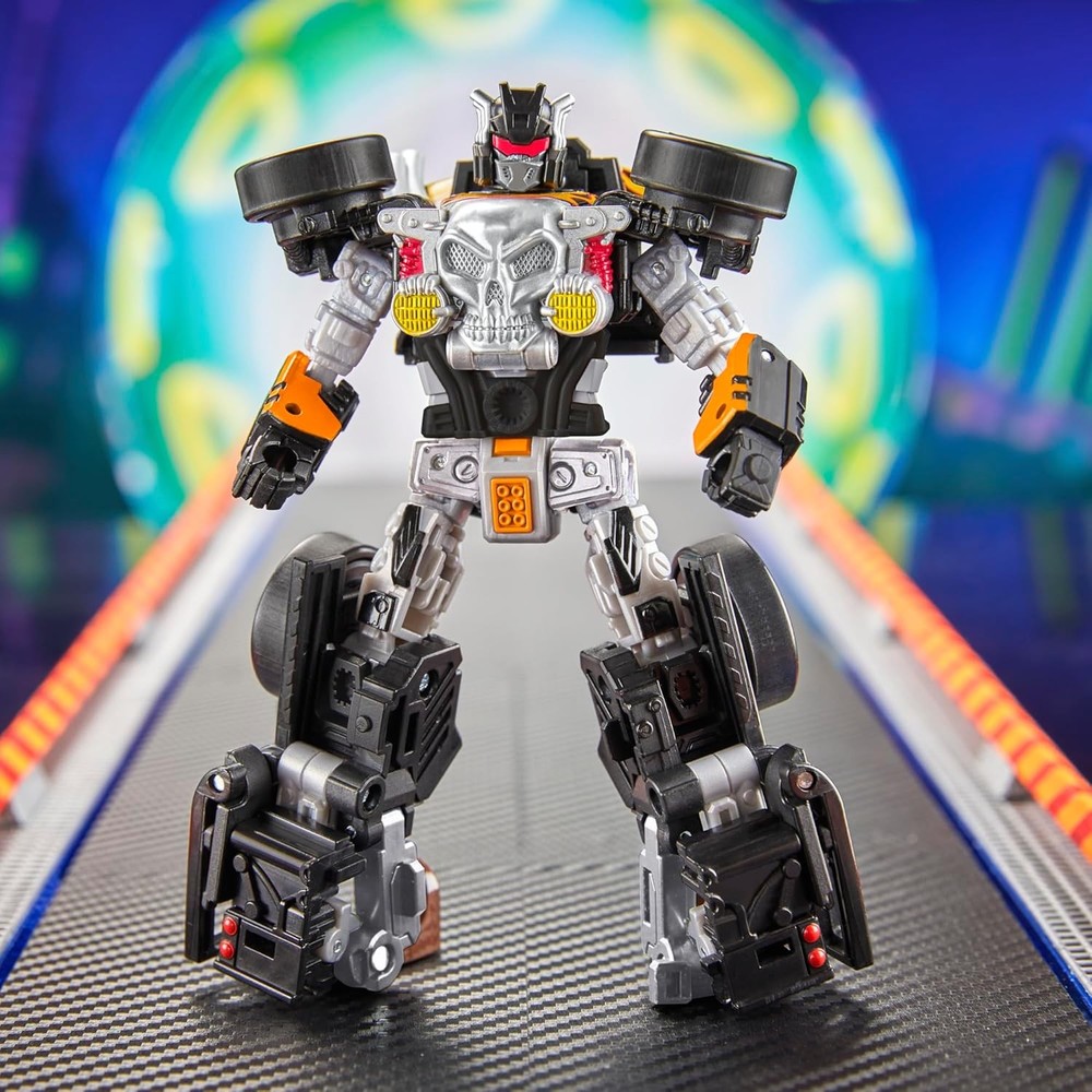 Transformers Collaborative Hot Wheels x Bone Shaker, Deluxe Class 5-Inch...