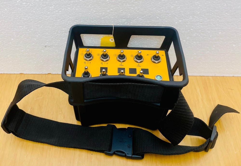 LIEBHERR 612436614 Wireless Radio Crane Remote Control #2