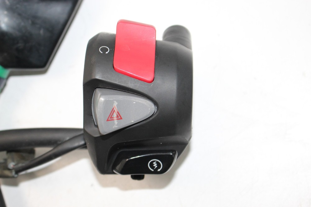 23 Honda CB500 Right Control Switch
