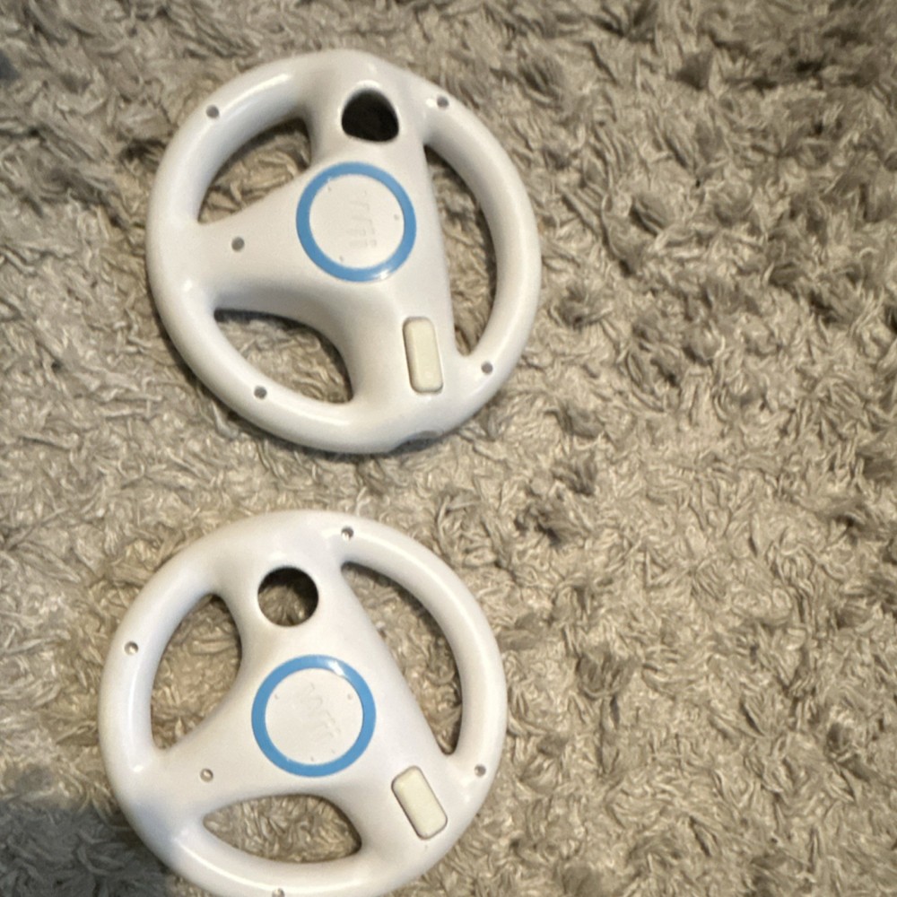 Nintendo Wii Wheel Steering Wheels Bundle 2x Accessories