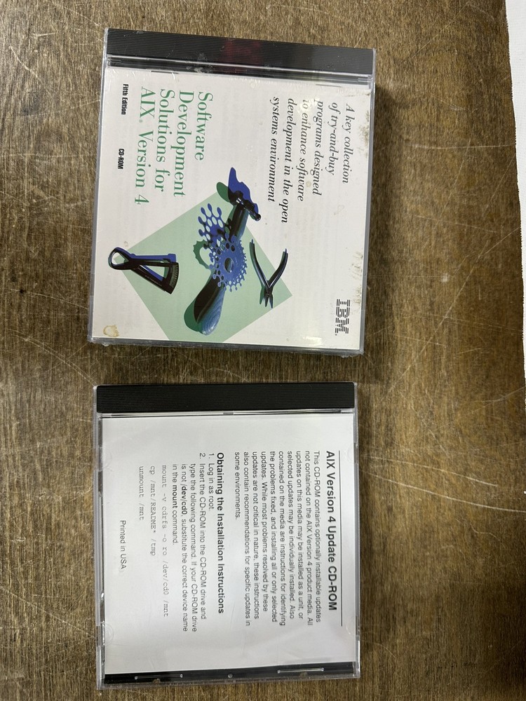 VINTAGE IBM SOFTWARE DEVELOPMENT SOLUTIONS AIX VERSION 4 SEALED CD AND UPDATE CD