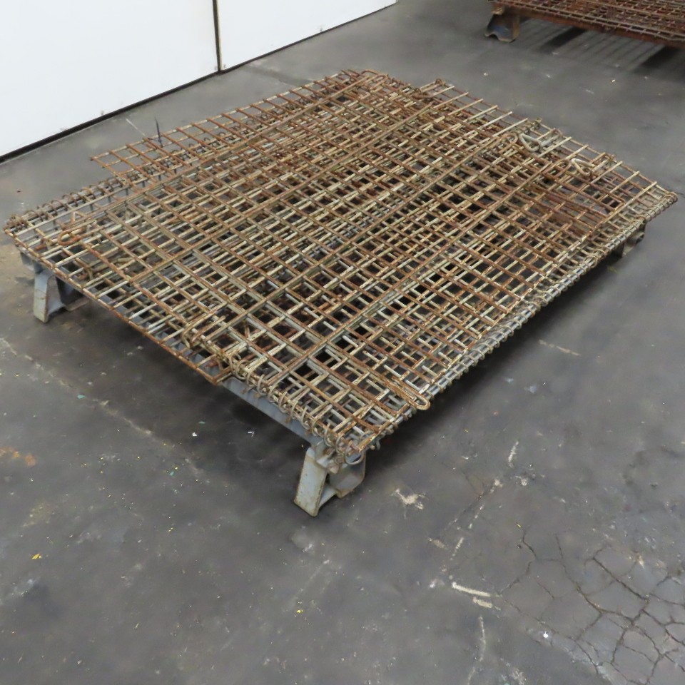 Econotainer 48" x 40" x 30" Deep Steel Collapsible Stackable Wire Bulk Container