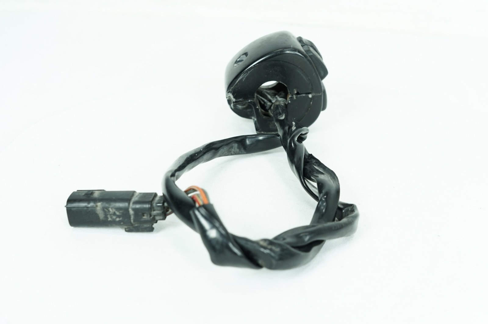 08 Harley Sportster XL1200 Custom OEM Right Engine Start Kill Switches Controls