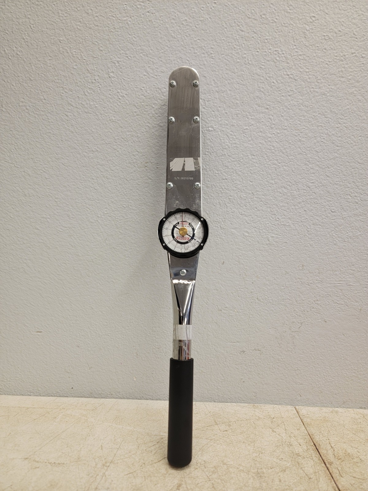 Proto J6125F Dial Torque Wrench Range 0-250 FT. LB. 1/2" Drive USED Once