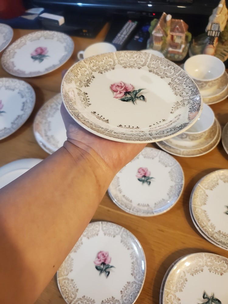 Vintage 29 Piece Set China Gold Ring Set
