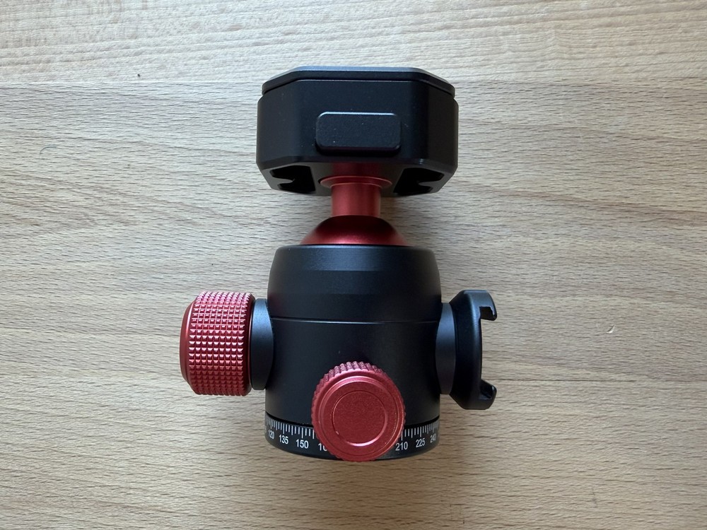 Ulanzi U-100 Quick Release Ball Head [Pre-owned]