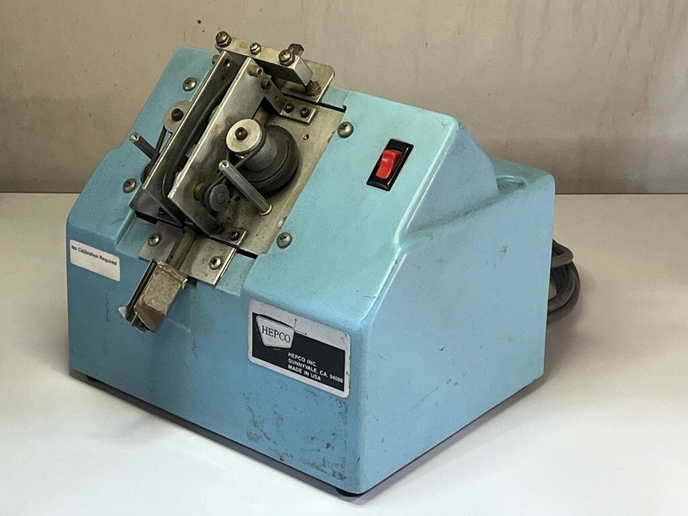 Hepco Model 7700-LF3A DIP Lead Former