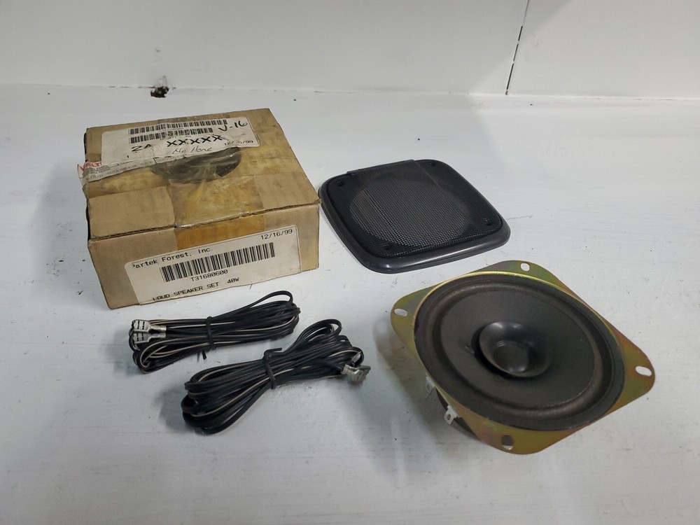 Valtra Loud Speaker Set T31680600