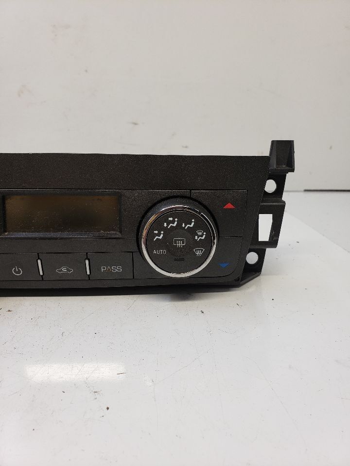Used A/C Selector Switch fits: 2007 Cadillac Srx Grade A