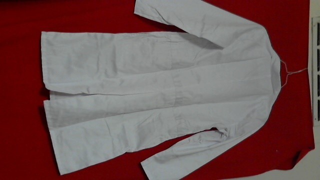 New White Lab Coats Full Length Size ( Medium ) W / O Tags