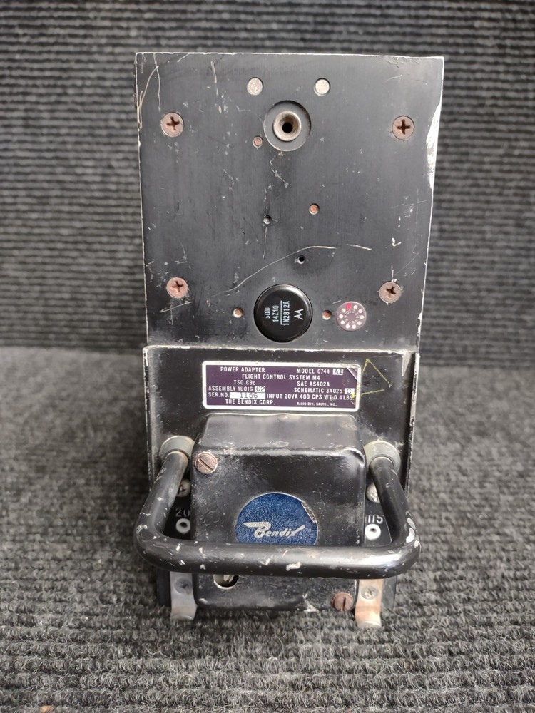 Bendix (1U088-02) Model 5536E Computer Amplifier with Power Adapter