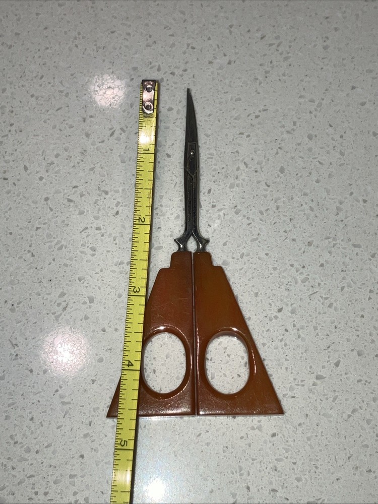 Art Deco Bakelite Embroidery / Cuticle Scissors