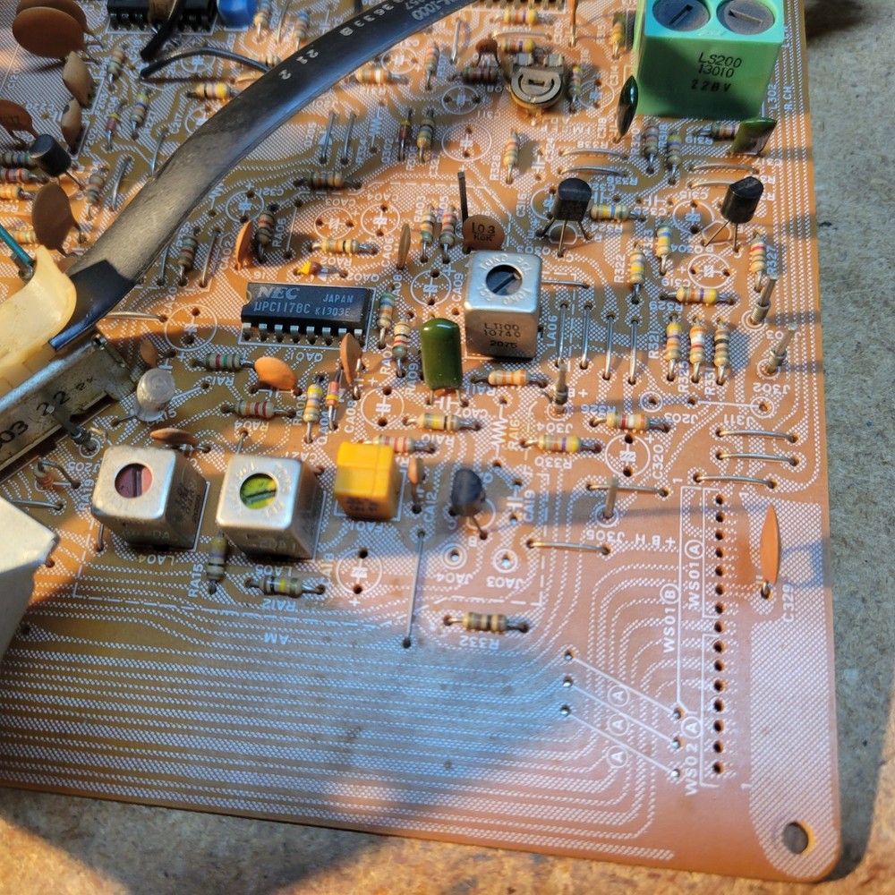 Marantz SR-2000 Tuner board