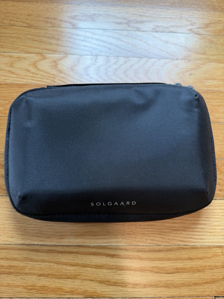 Solgaard Duo Hanging Toiletry Kit