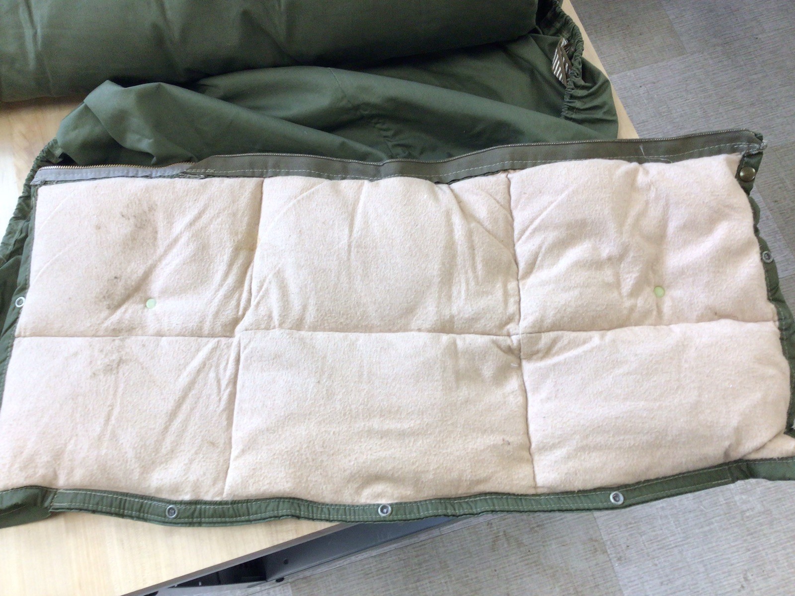 Woods Arctic Sleeping Bag / Alaska Sleeping Bag, Trail