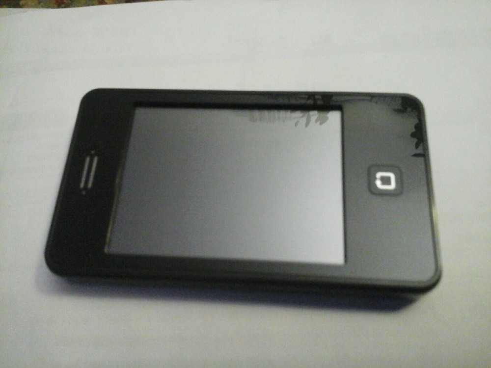 sylvania smpk7634 ,4gb mp black, pro owned.
