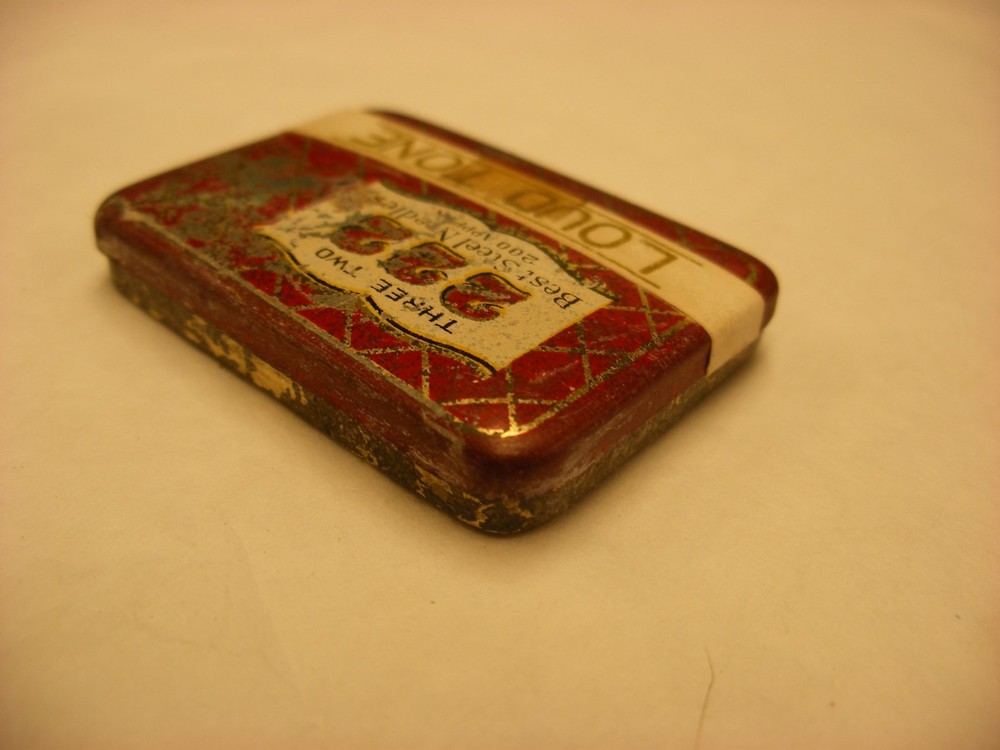 Phonograph Gramophone Needle Tin - Three Two 222 - Empty