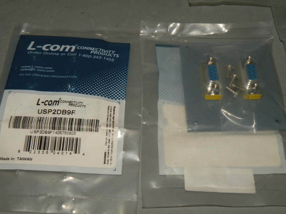 (1) L-COM USP2DB9F 2-PORT VIDEO PATCH CONNECTOR PANEL