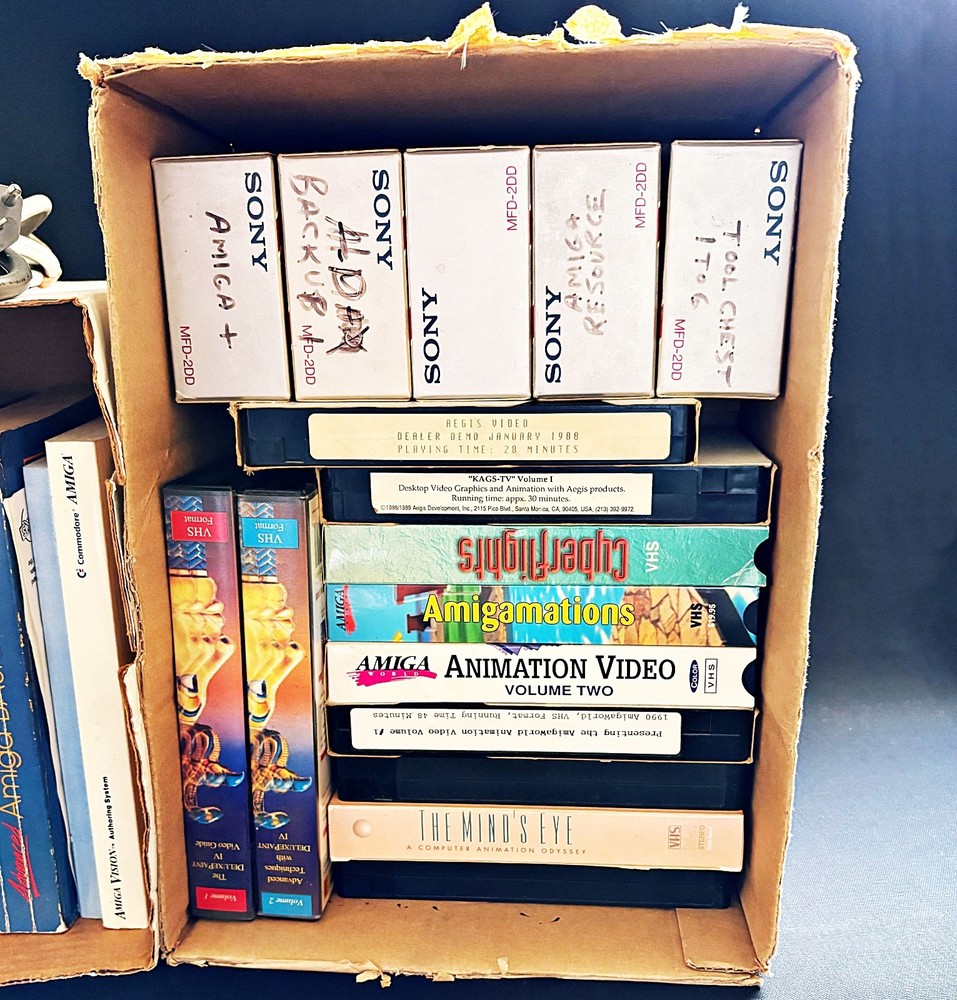 Commodore Amiga 1000 Computer W/ Mouse, Keyboard, Accessories, Software, & More!