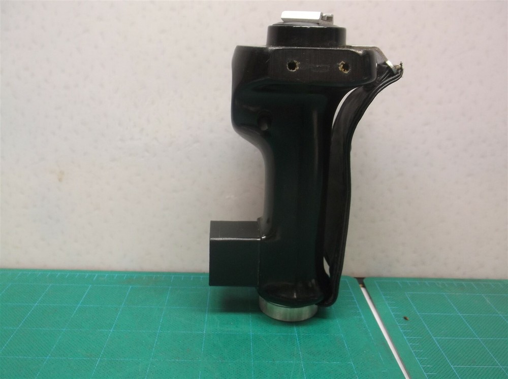 Vintage Flash Holder Pistol Grip Bracket with Quick Release Mount