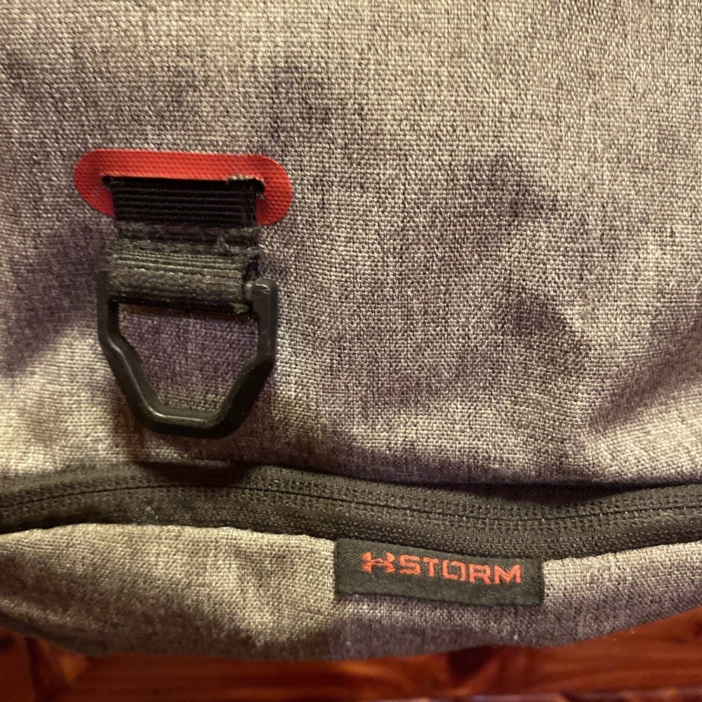 Under Armour Hustle 4.0 Backpack Graphite Heather & Stadium Red Water Resistant