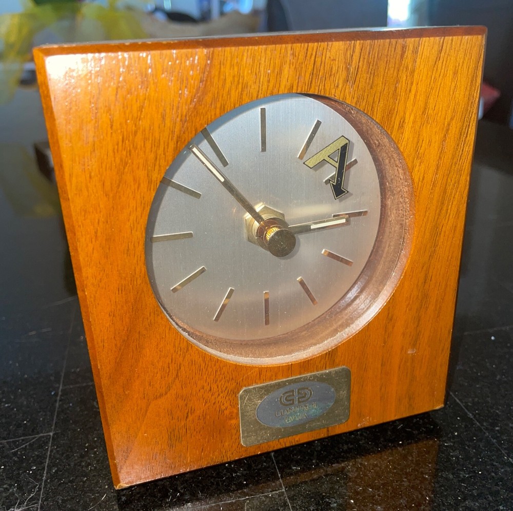 Control Data Corporation CDC Desk Clock Walnut Case Sweephand Movement Rare!