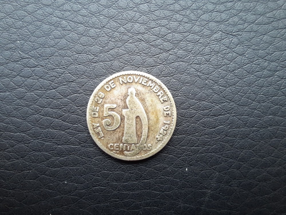 Guatemala 5 Centavos 1945 Silver Coin