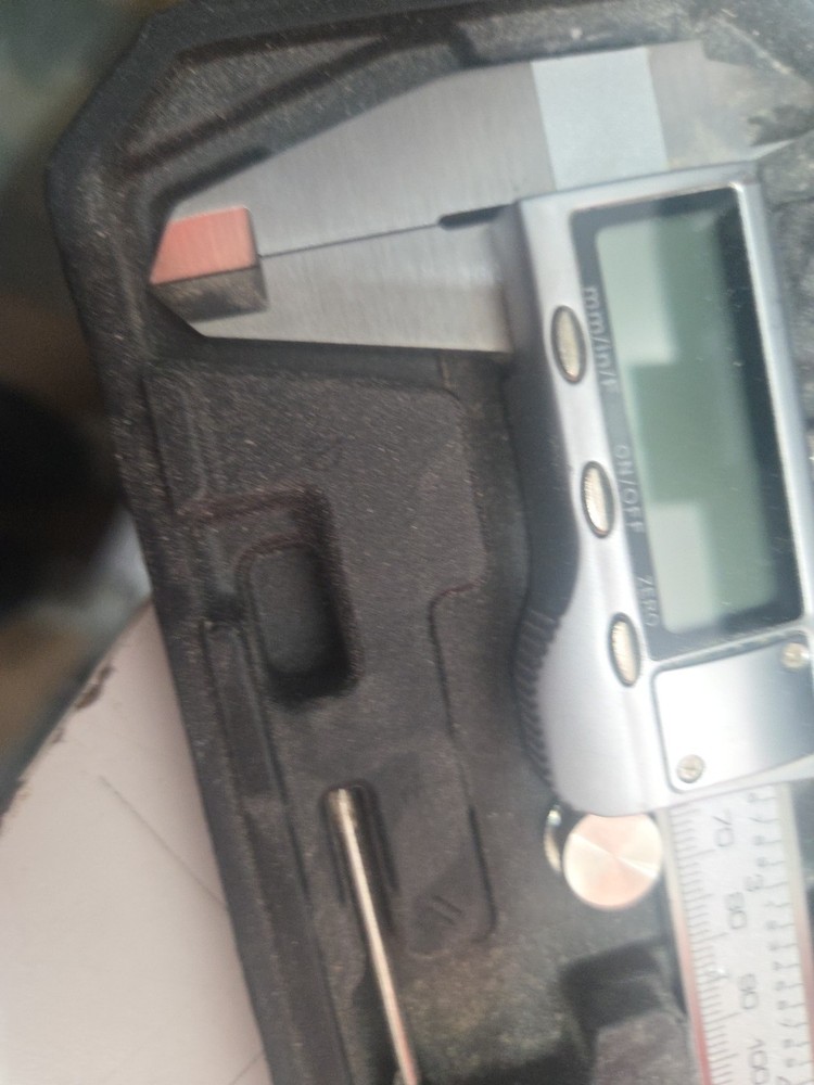 Digital Stainless Caliper 6in/300mm/with Case O004