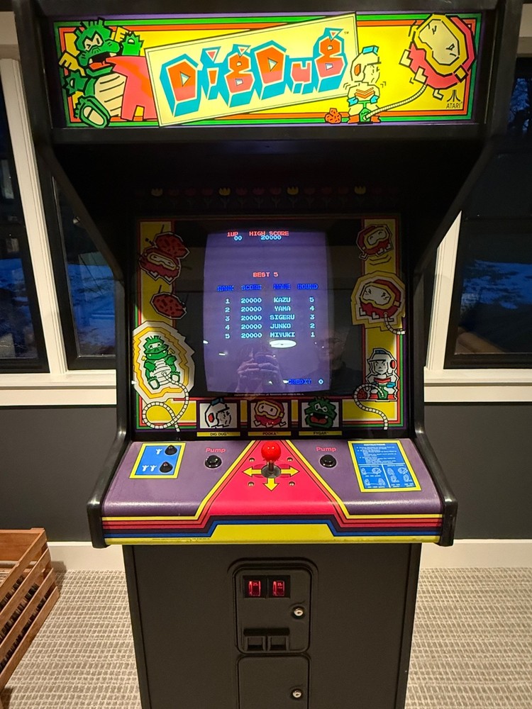 DIG DUG ARCADE MACHINE by ATARI (Excellent Condition) *RARE*