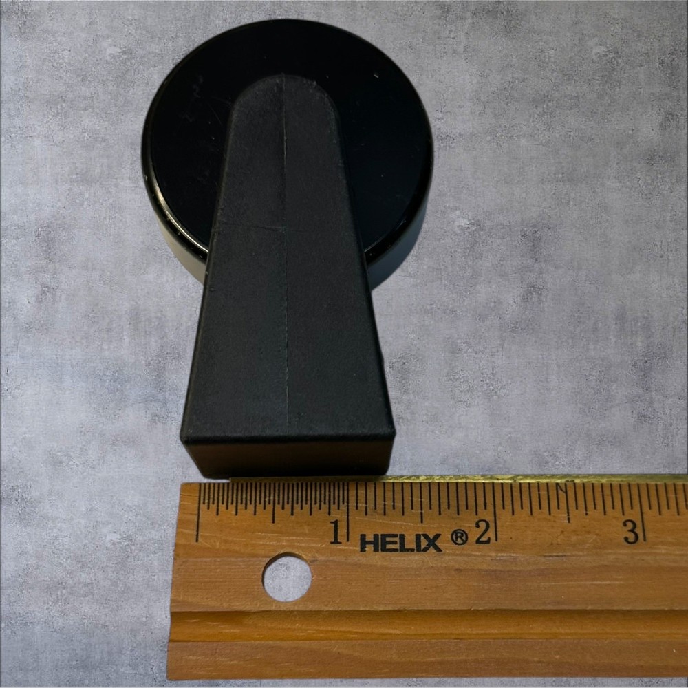 Single Replacement Photography Backdrop Roller Wall Mount Bracket Black Studio