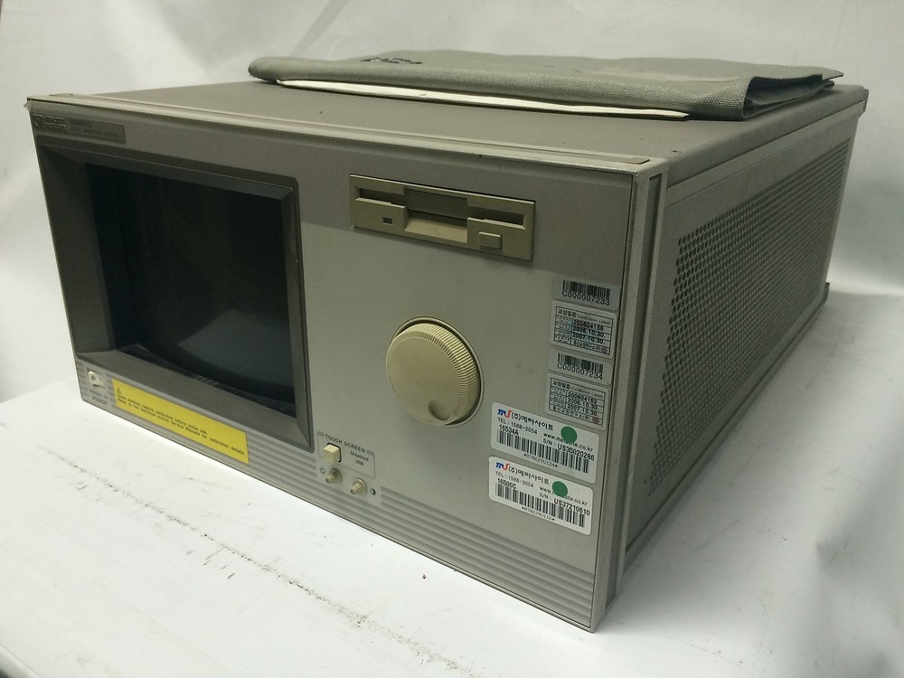 HP Logic Analysis System 16500C US37210610 no accessories