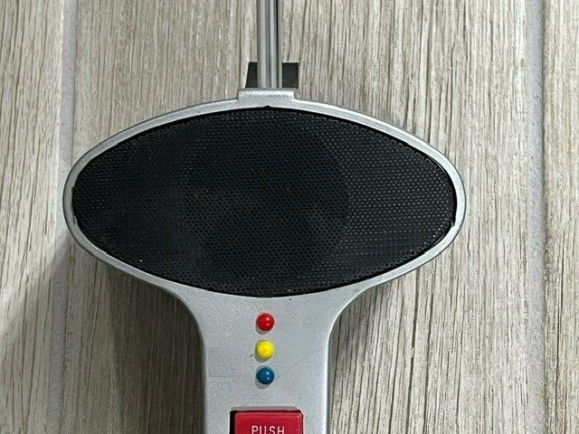1979 VTG Battlestar Galactica Walki-Talki's - Untested