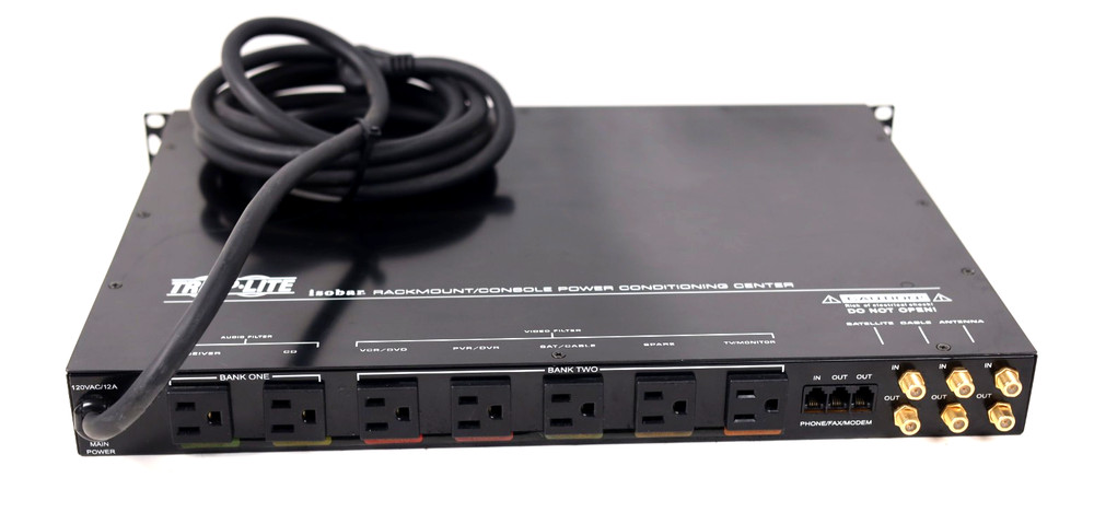 TrippLite HT3100PC Isobar Rackmount/ Console Power Conditioning Center u812