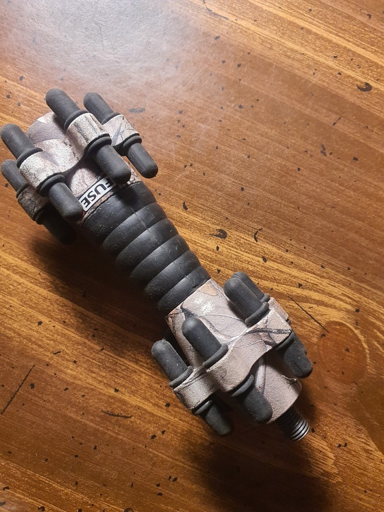 Fuse Axium Pro Stabilizer 4.5 Inch Realtree Extra