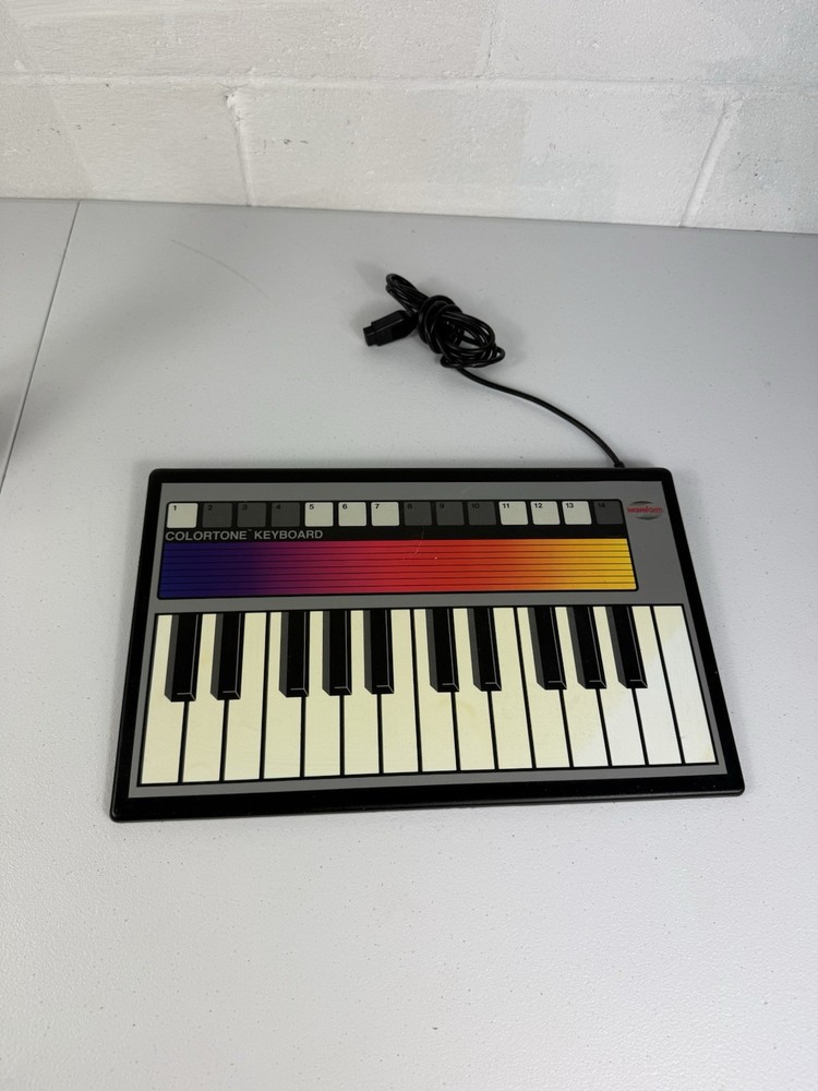 Vintage Waveform Colortone Keyboard for  Commodore 64