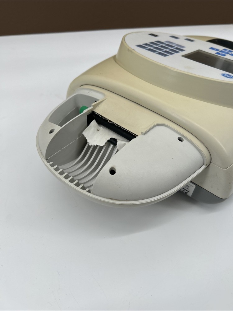 GE GeneQuant 1300 Spectrophotometer UNTESTED NO CORDS