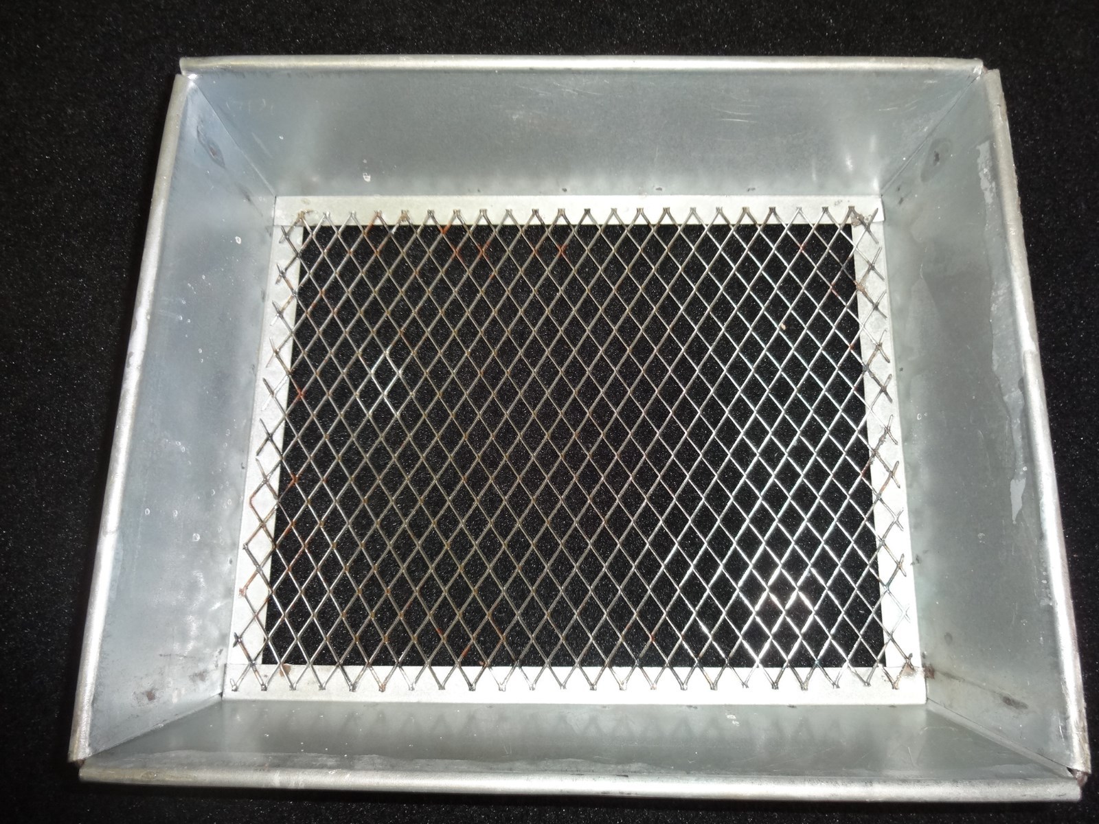 DIRT SIFTER METAL TRAPPING FOX BOBCAT COYOTE TRAP SETTING TOOL METAL SIFTER