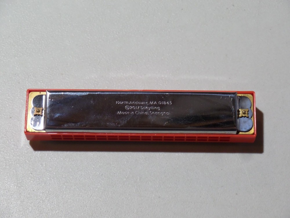 2017 SCHYLLING Harmonica in Box Get Your Toes A Tappin!